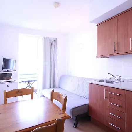 Sistachrentals Blau Park 110 *